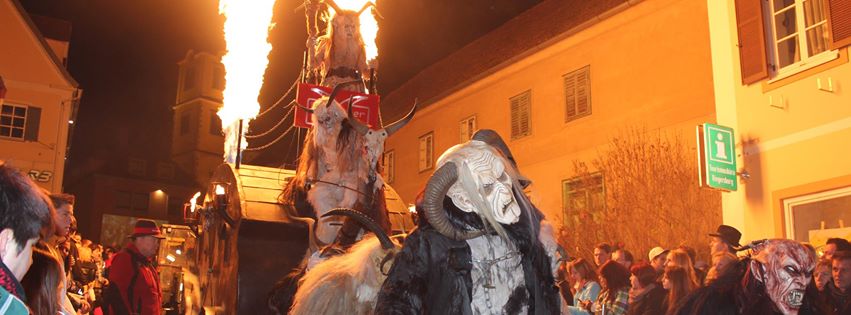 Perchtenlauf procession in Reigersburg