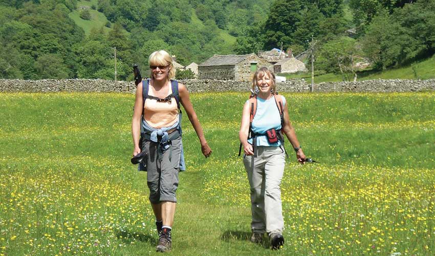5 Benefits of a UK Walking Holiday