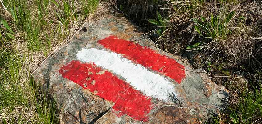 waymarkes for hikers in Austria - Sherpa Expeditions