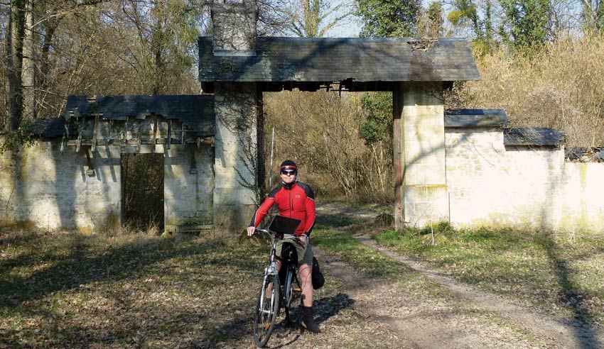 Sherpa guide John Millen on a cycling holiday in France
