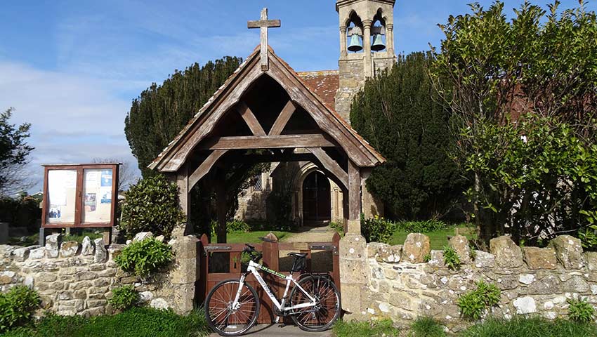 Isle of Wight walking holidays - Sherpa Expeditions