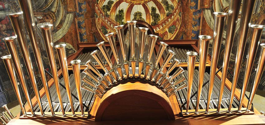 attend Madeira Organ Festival on a Madeira walking holiday
