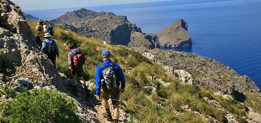 Europe winter tours - Sherpa Expeditions