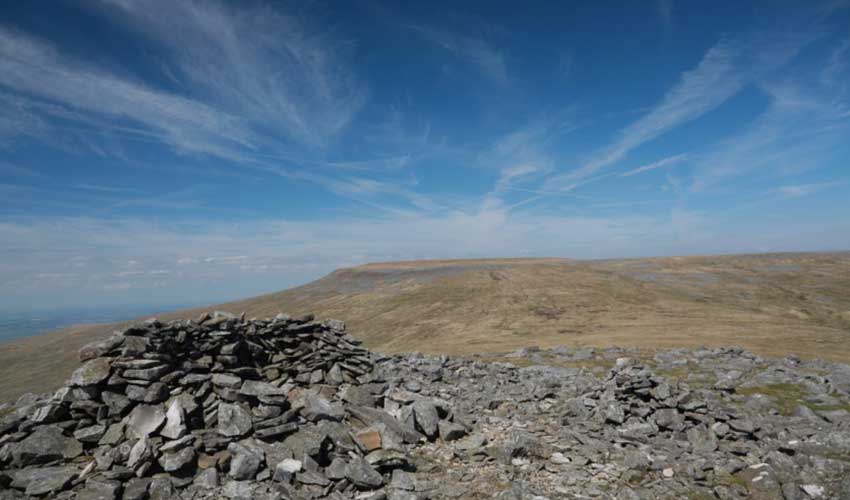 The Pennine Way - Cross Fell from Dun Fell